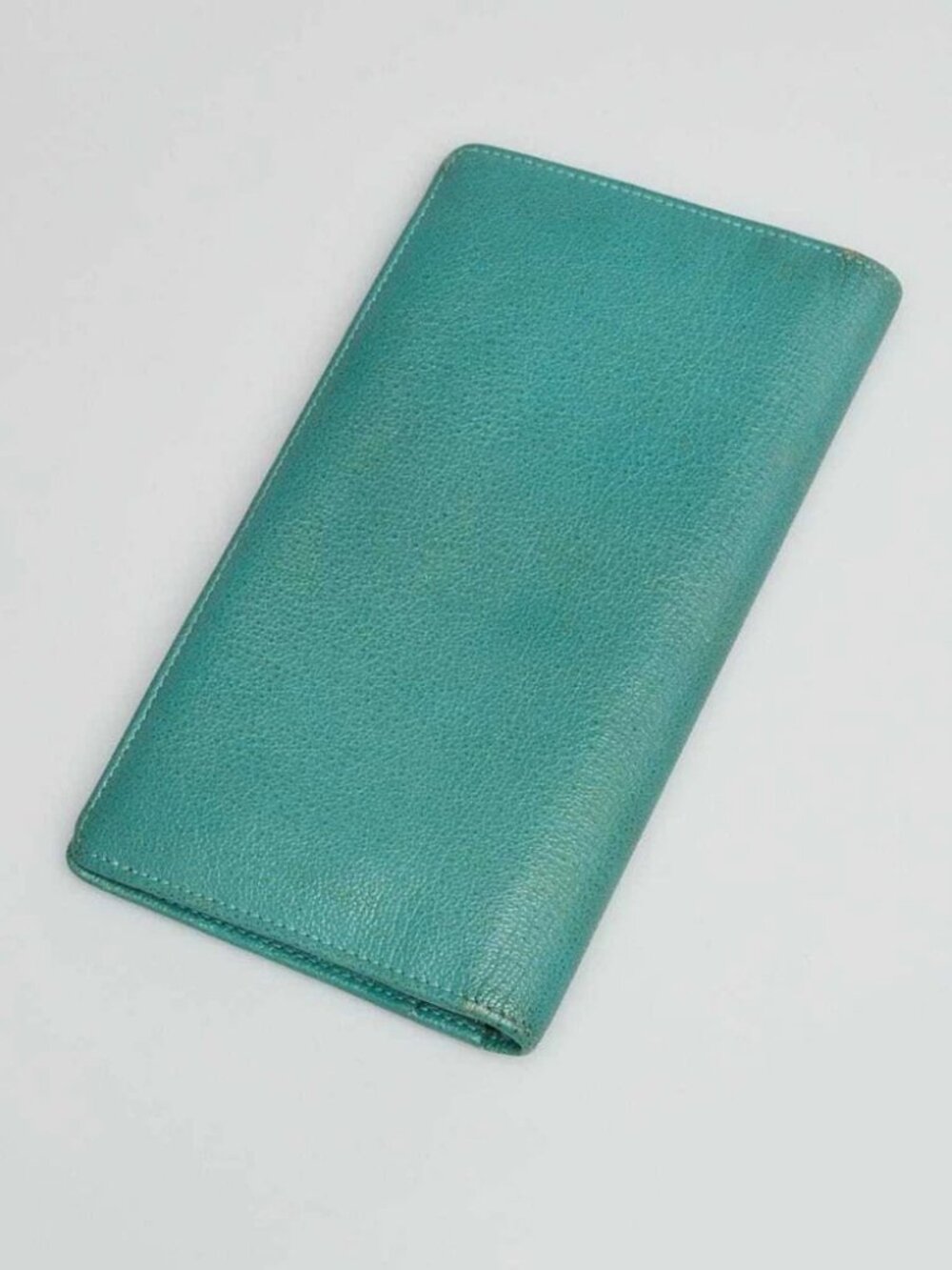 Chanel Green Leather Camellia Long Wallet - Picture 2 of 10